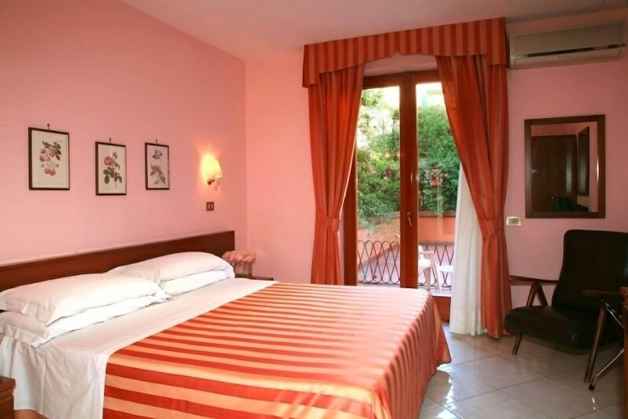 Hotel Girasole Półwysep Sorrentyński Zewnętrze zdjęcie