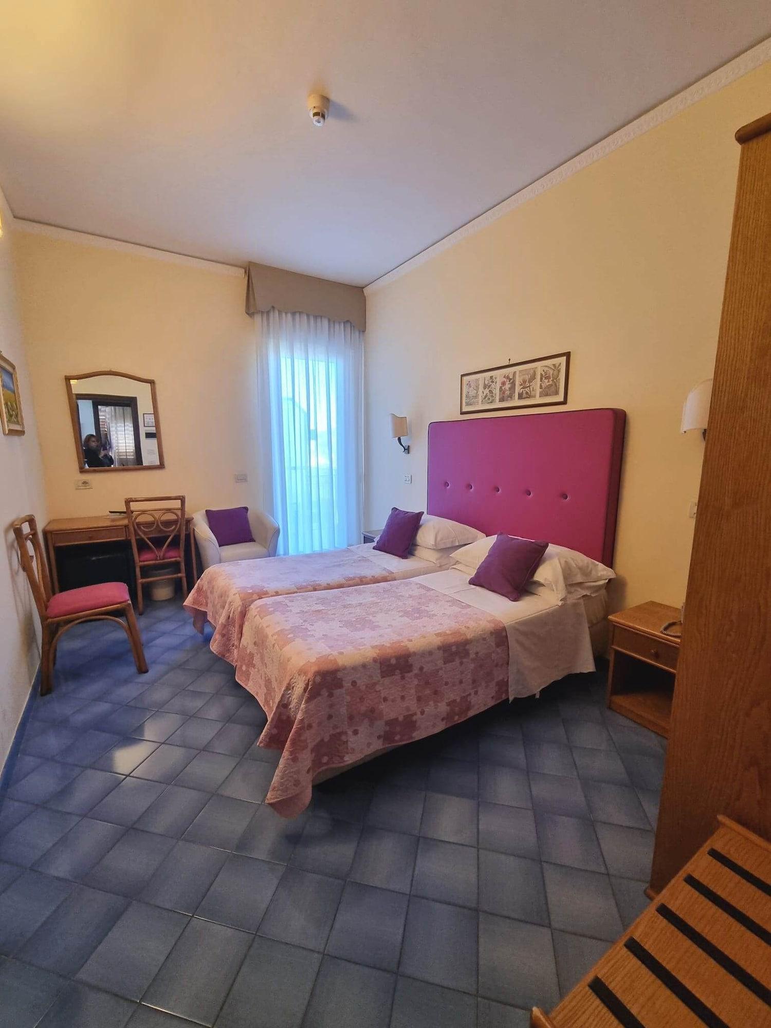 Hotel Girasole Półwysep Sorrentyński Zewnętrze zdjęcie
