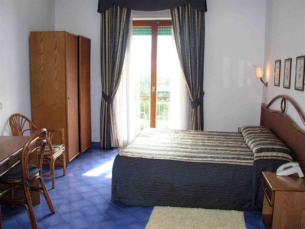 Hotel Girasole Półwysep Sorrentyński Zewnętrze zdjęcie